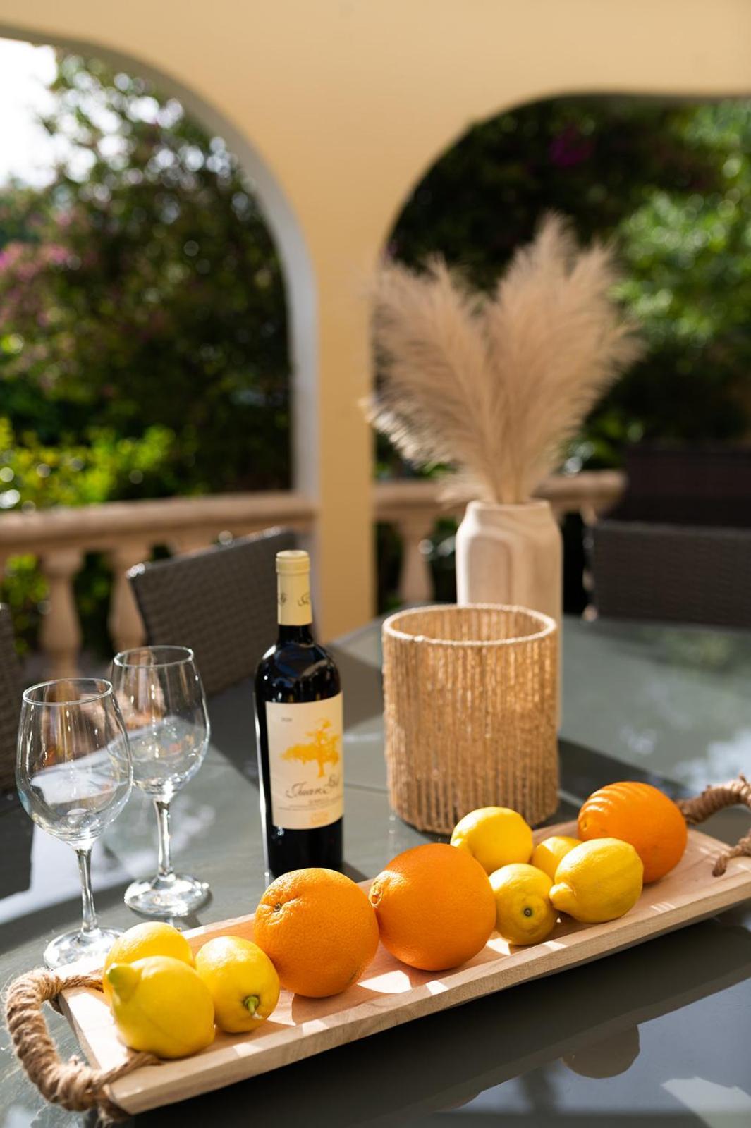 Villa Cala Mendia 칼라 멘디아 외부 사진